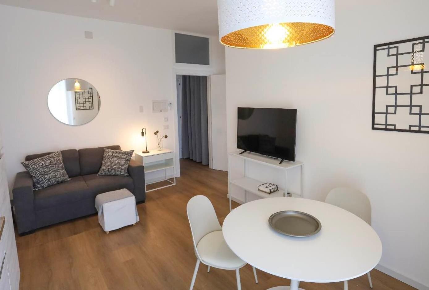 Lapigna Apartment Valenzano Exterior photo